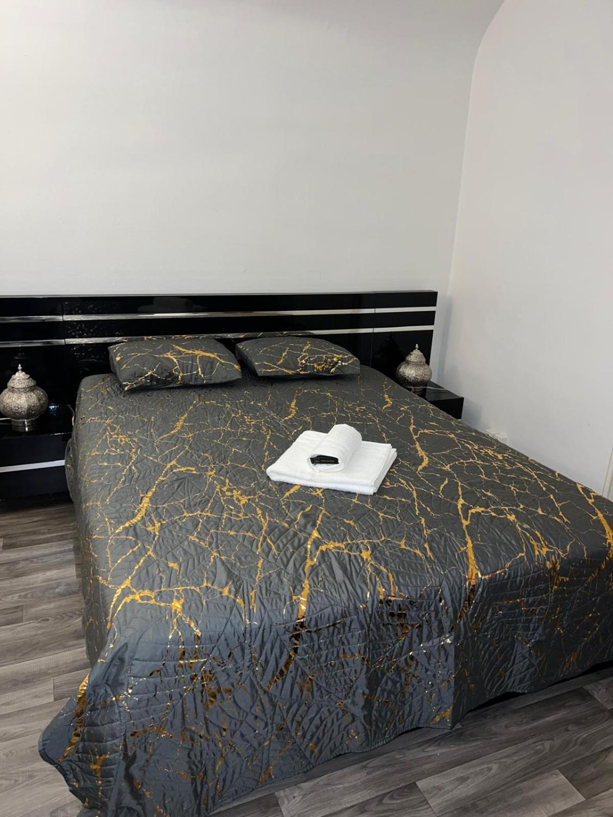 Homestay Privee Proche De Paris Argenteuil